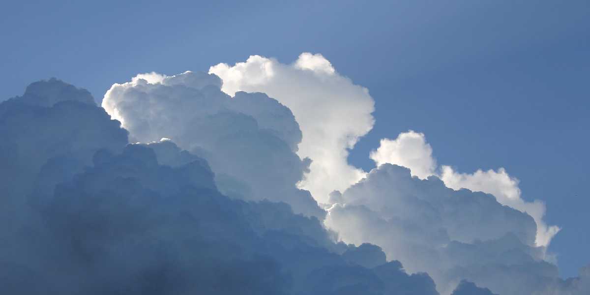 Cloud Simulation: A More Natural Light Experience for Your Coral Tank