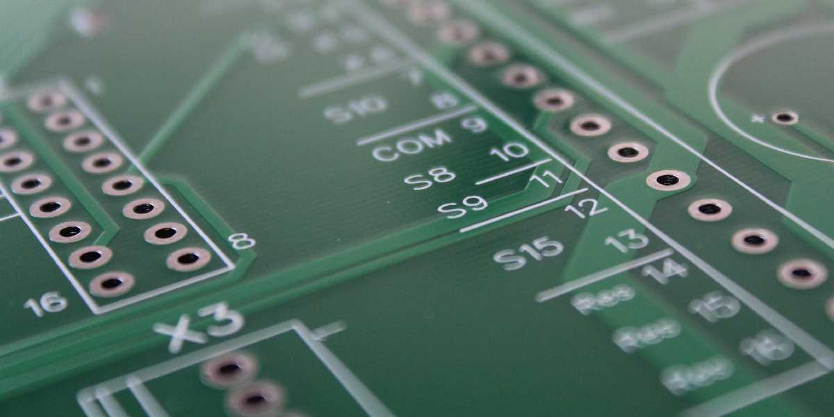 Constant Voltage vs. Constant Current LED Drivers: What Aquarium DIYers Should Know